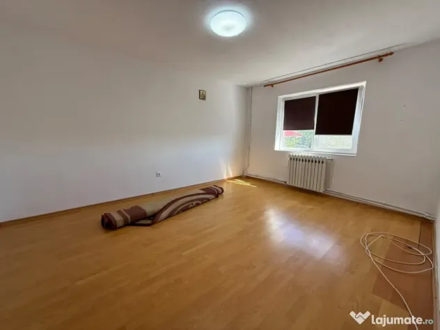 Apartament de închiriat în vilă – Zona Avram Iancu, 3 c - Tulcea (Tulcea)