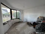 Casă P+M deosebită, 512 mp teren, 2 deschideri – Selgros