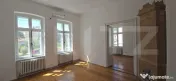 Casă boierească P+M, 7 camere, 227 mp utili, în zona cent