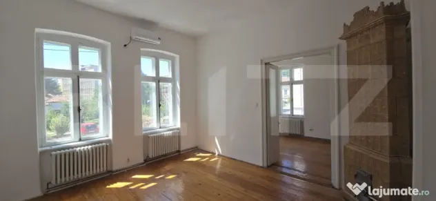 Casă boierească P+M, 7 camere, 227 mp utili, în zona cent - Craiova (Dolj)