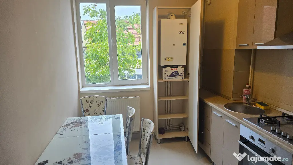 Inchiriez apartament 2 camere decomandat in Deva, zona Gojdu, etaj 2, - Deva (Hunedoara)