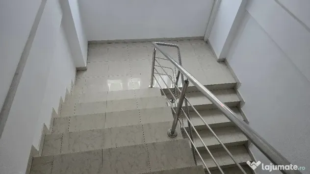 Inchiriez apartament 2 camere decomandat in Deva, zona Gojdu, etaj 2, - Deva (Hunedoara)