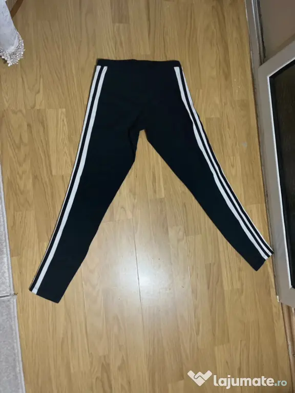 Pantaloni adidas negri