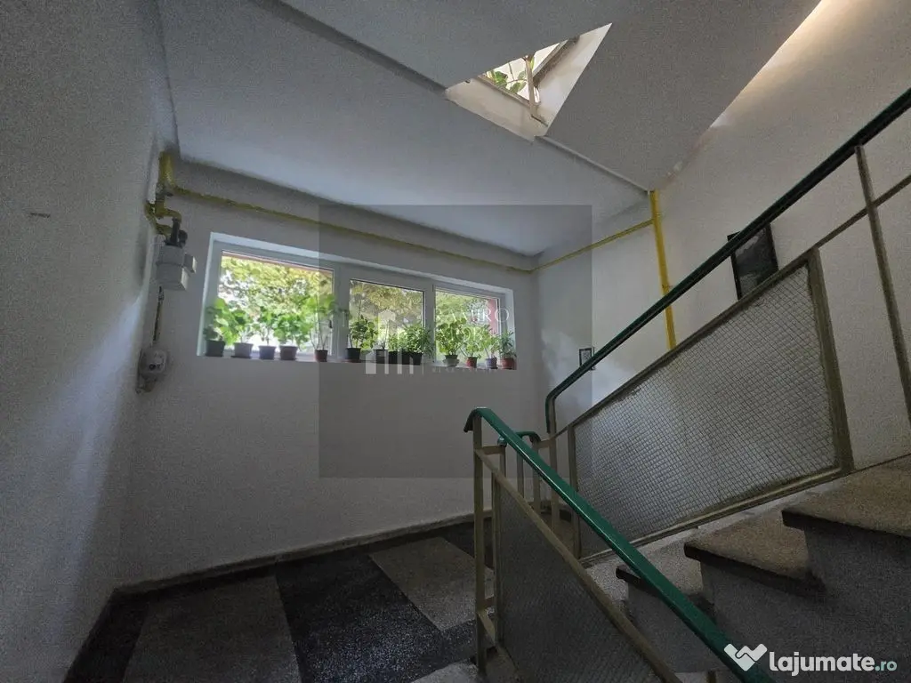 Apartament 3 camere/ etaj 2 - Piata Rahova- bloc 4 etaje/... - Bucuresti (Bucuresti-Ilfov)