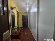 Apartament 3 camere/ etaj 2 - zona Piata Rahova- bloc 4et...