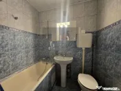 Apartament 3 camere/ etaj 2 - zona Piata Rahova- bloc 4et...