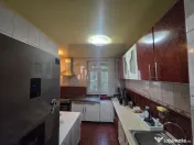 Apartament 3 camere/ etaj 2 - Piata Rahova- bloc 4 etaje/...