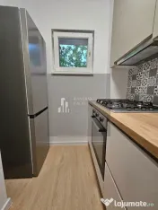 2 camere decomandat, modern| Parcare | 5 min metrou Apăr...