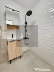 2 camere decomandat, modern| Parcare | 5 min metrou Apăr...