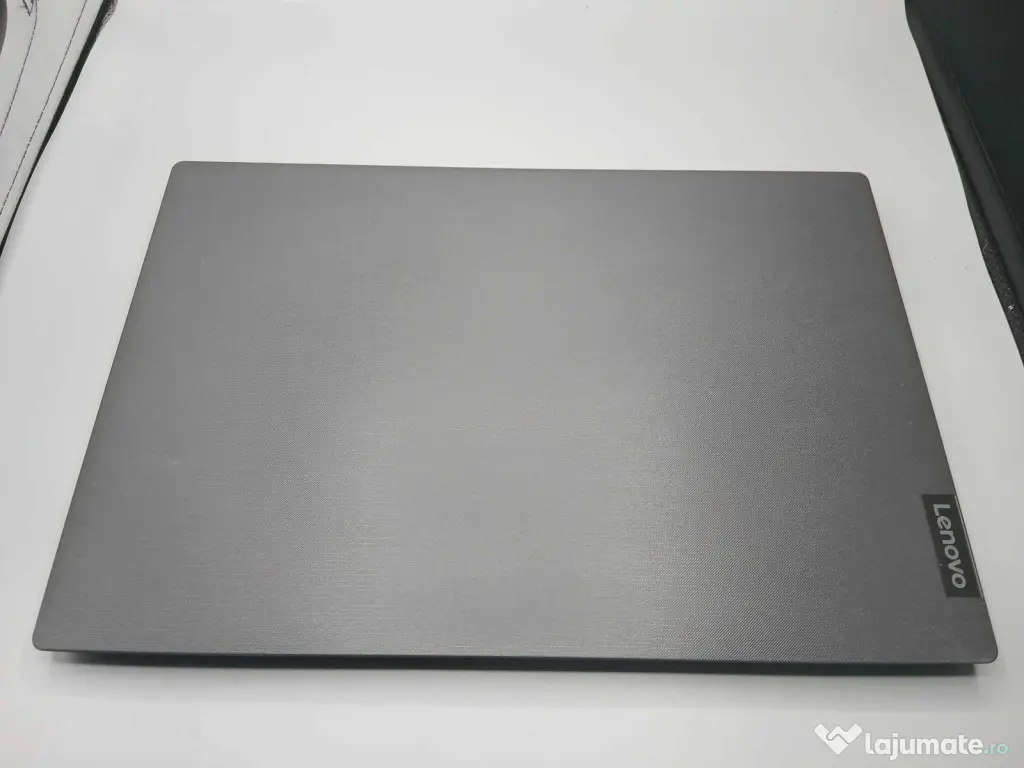 Lenovo V15-ADA gri Ecran 15.6" Full HD IPS Procesor AMD Ryzen 5-3500U ID_1906