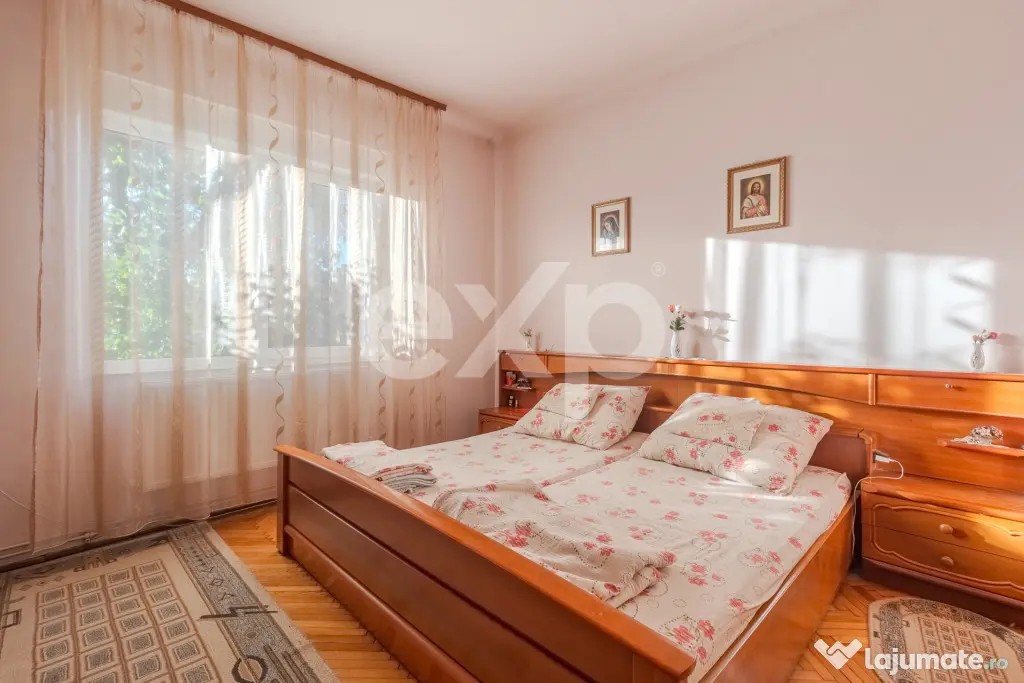 Casă 6 camere P+M cu 543 mp teren, 75 mp anexe , Oradea - Oradea (Bihor)