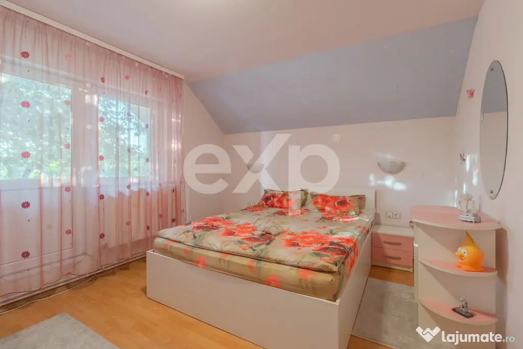Casă 6 camere P+M cu 543 mp teren, 75 mp anexe , Oradea - Oradea (Bihor)