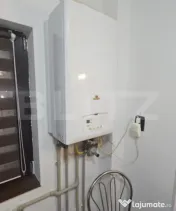Apartament 2 camere, semidecomandat, parter, mobilat si util 