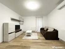 Apartament intr-un bloc retras, cu centrala si parcare
