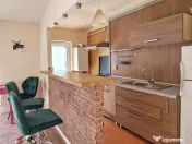 Apartament str. Eroilor, Parcare, centrala proprie, aer cond 