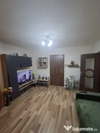 Apartament 2 camere | Zona Ciuperca | Etaj 1 | Balcon închi 