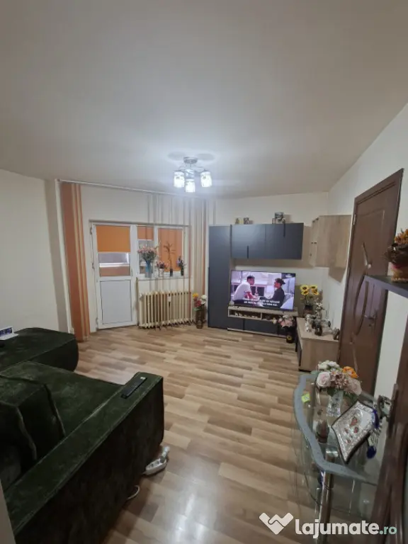 Apartament 2 camere | Zona Ciuperca | Etaj 1 | Balcon închi - Craiova (Dolj)