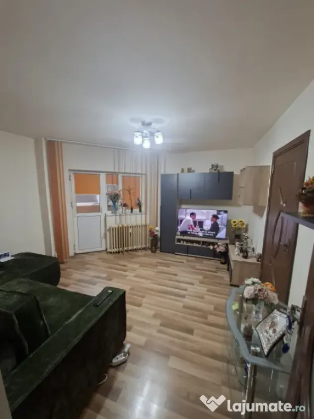 Apartament 2 camere | Zona Ciuperca | Etaj 1 | Balcon închi - Craiova (Dolj)