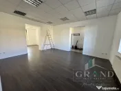 Spațiu versatil de 100 mp, 3 încăperi, 2 băi | Andrei Mu