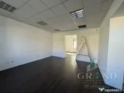 Spațiu versatil de 100 mp, 3 încăperi, 2 băi | Andrei Mu