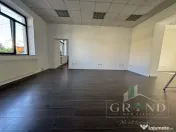 Spațiu versatil de 100 mp, 3 încăperi, 2 băi | Andrei Mu