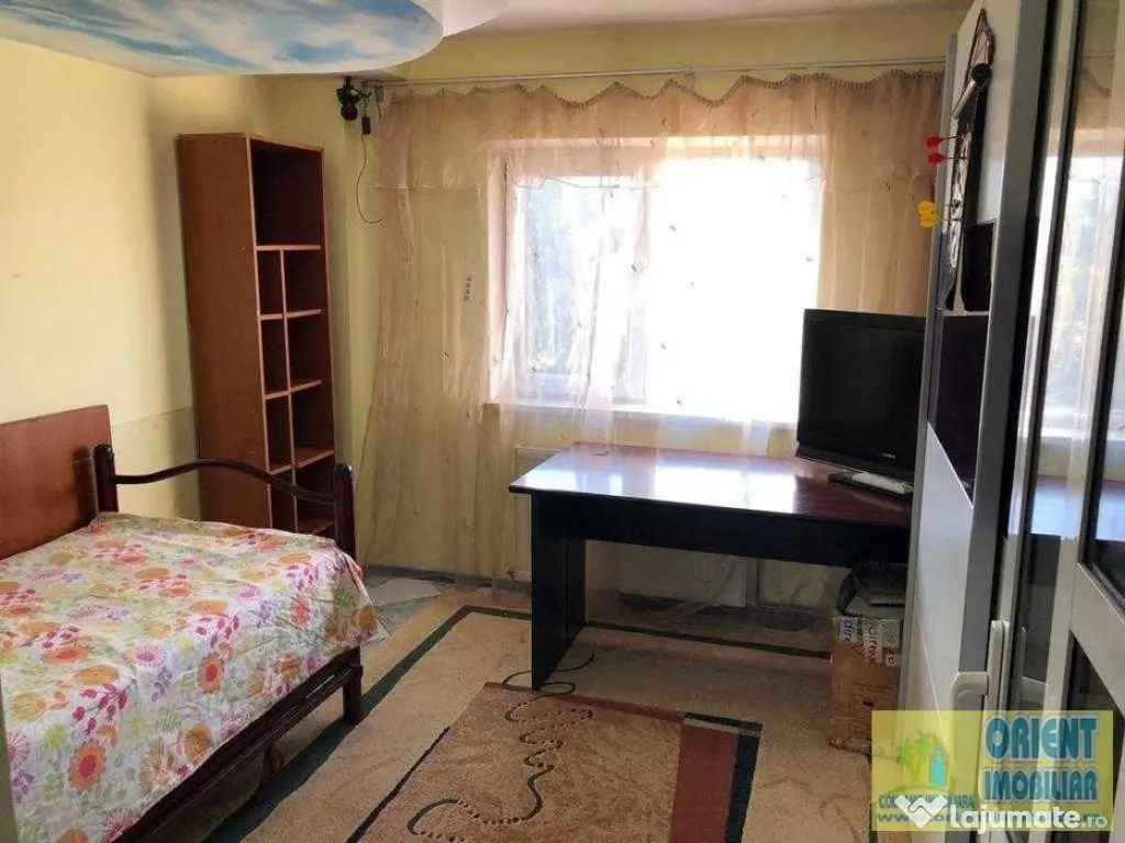 Bratianu, de inchiriat 3 camere, mobilat, gaze, termen lung - Constanta (Constanta)