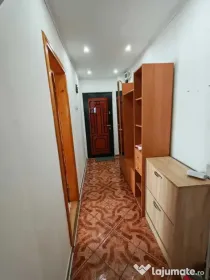 Apartament 2 camere, 49 mp, zona Obor