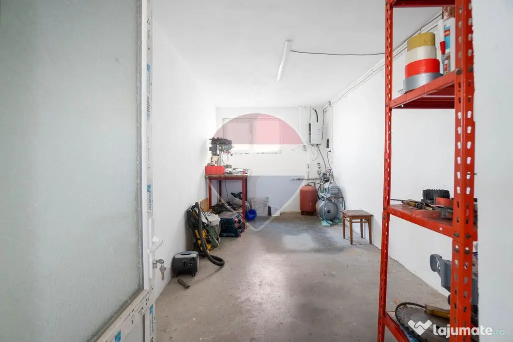 Hala de vanzare si casa pe acelasi teren- Comision 0%- Pr... - Prejmer (Brasov)
