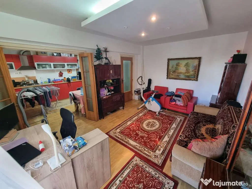 Apartament 2 camere zona Poarta 6 - Constanta (Constanta)