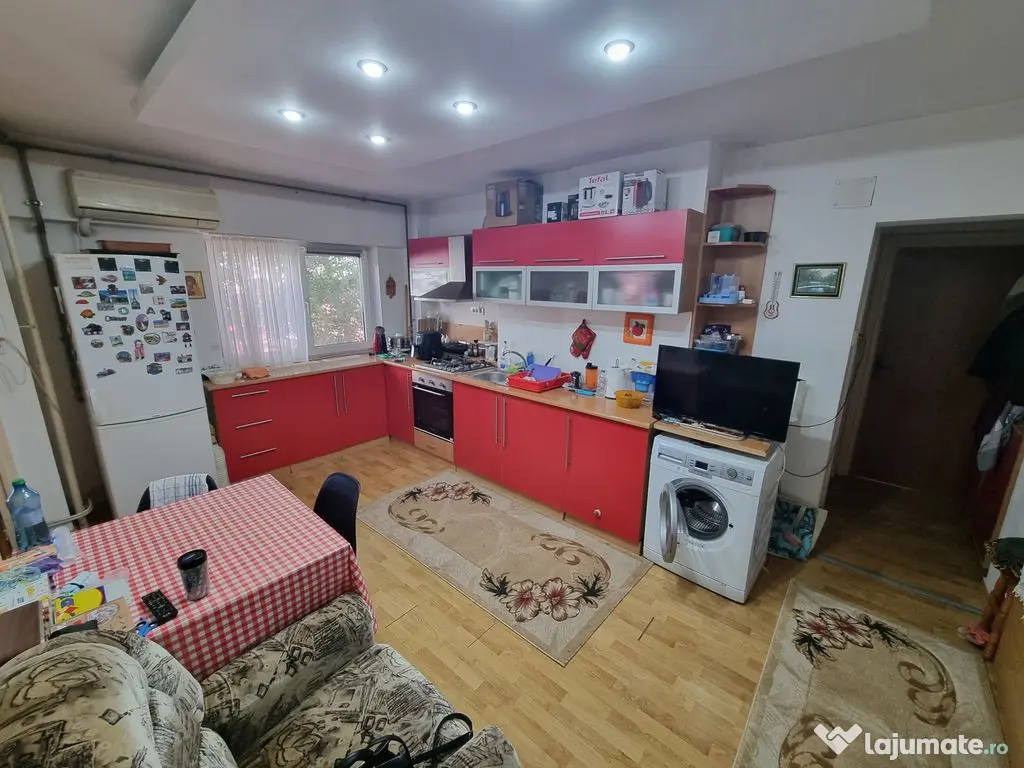 Apartament 2 camere zona Poarta 6 - Constanta (Constanta)