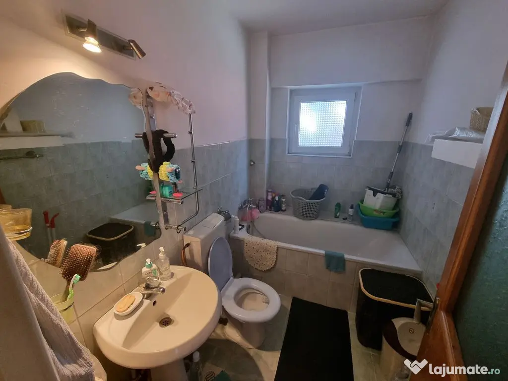 Apartament 2 camere zona Poarta 6 - Constanta (Constanta)