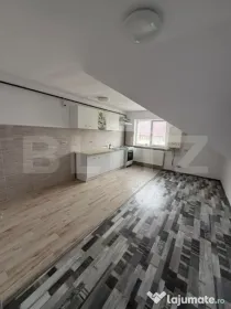 Apartament 3 camere, 83 mp, zona Adria