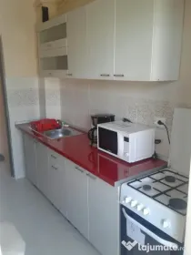 Inchiriez apartament 2 camere Srand