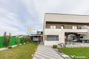 Casa exclusivistă 5 camere cu vedere panoramică Mioveni... 