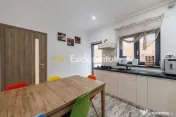 Casa exclusivistă 5 camere cu vedere panoramică Mioveni... 