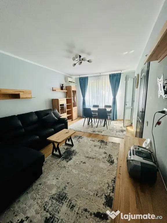 Închiriez apartament 2 camere ultracentral — fotografia 1