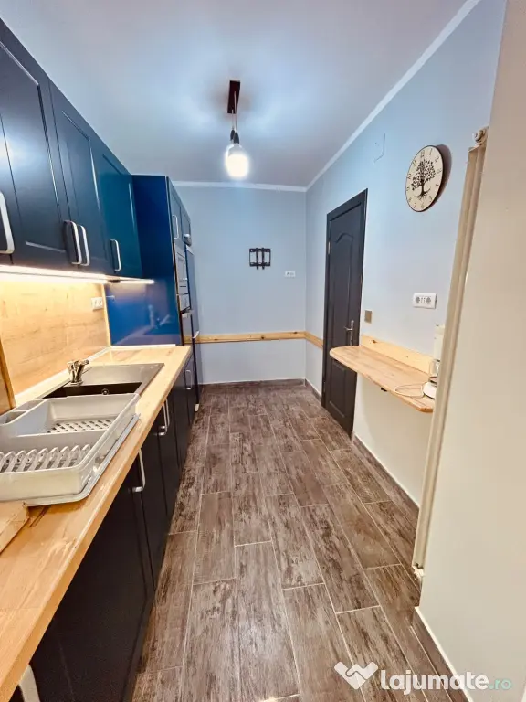 Închiriez apartament 2 camere ultracentral