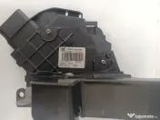 Broască ușă stânga față LR091344 Range Rover / Land Rover 8X2A-21813-BE 