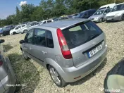 Ford Fiesta,an 2007, 1.4 benzina = 1200 euro 