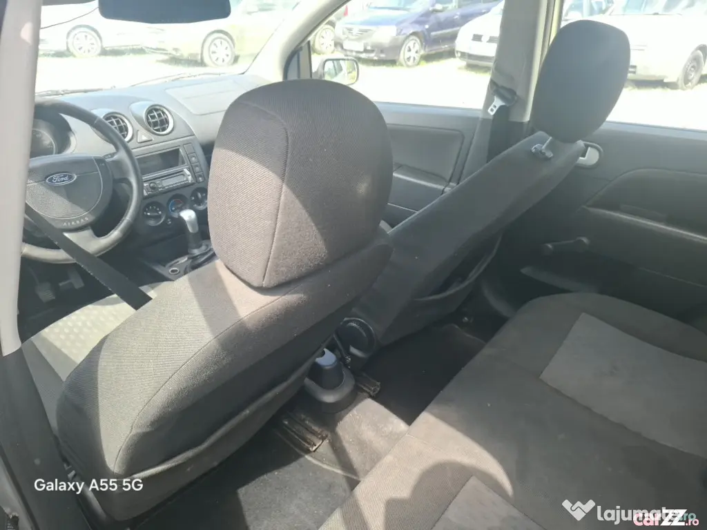Ford Fiesta,an 2007, 1.4 benzina = 1200 euro - Iasi (Iasi)