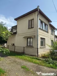 Casa de vanzare ultracentral Radauti 