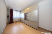 Sânpetru-Apartament cu 3 camere+terasa 20 mp