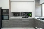 Subcetate|Coresi-Apartament 2 camere 60 mp+loc de parcare 