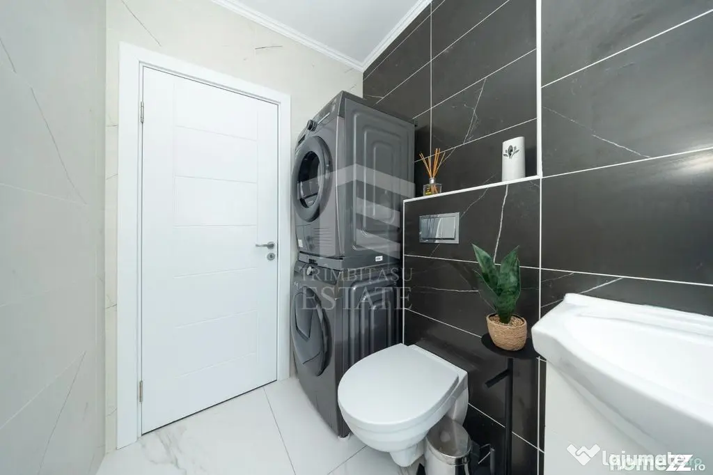 Subcetate|Coresi-Apartament 2 camere 60 mp+loc de parcare - Sanpetru (Brasov)