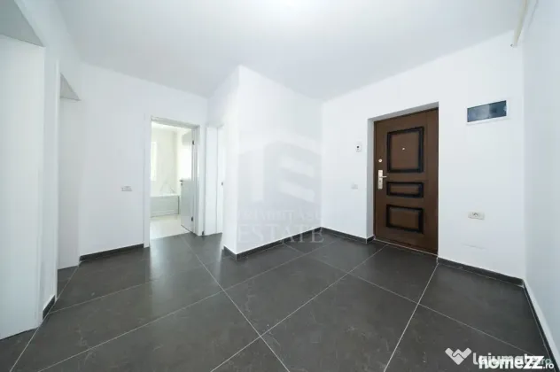 Subcetate|Coresi-Apartament 2 camere 60 mp+loc de parcare - Sanpetru (Brasov)