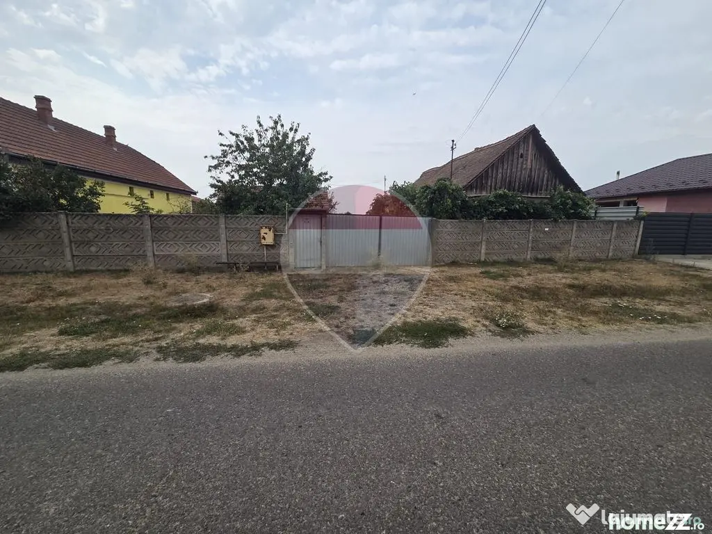 Casă cu gradina mare - Madaras (Bihor)