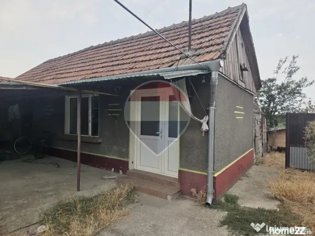 Casă cu gradina mare - Madaras (Bihor)