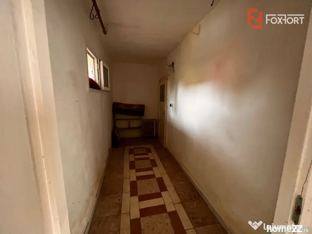 Casa cu teren de 1438 mp de vanzare - Recas - Recas (Timis)