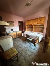 ???? Blitz vă oferă spre vânzare casă familială cu tere 
