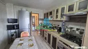 Apartament 3 camere | Renovat modern și parcare | Zona B... 